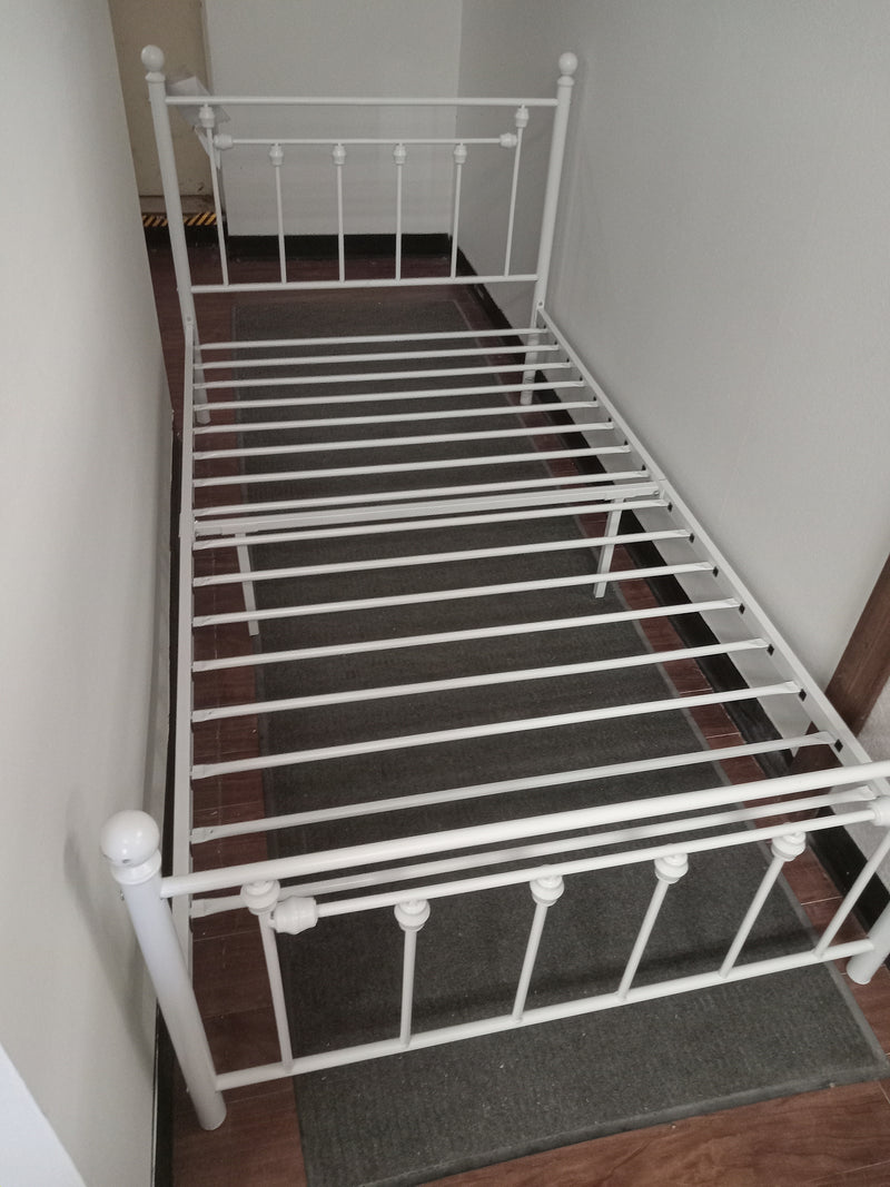 FLOOR MODEL - Twin Metal Bed